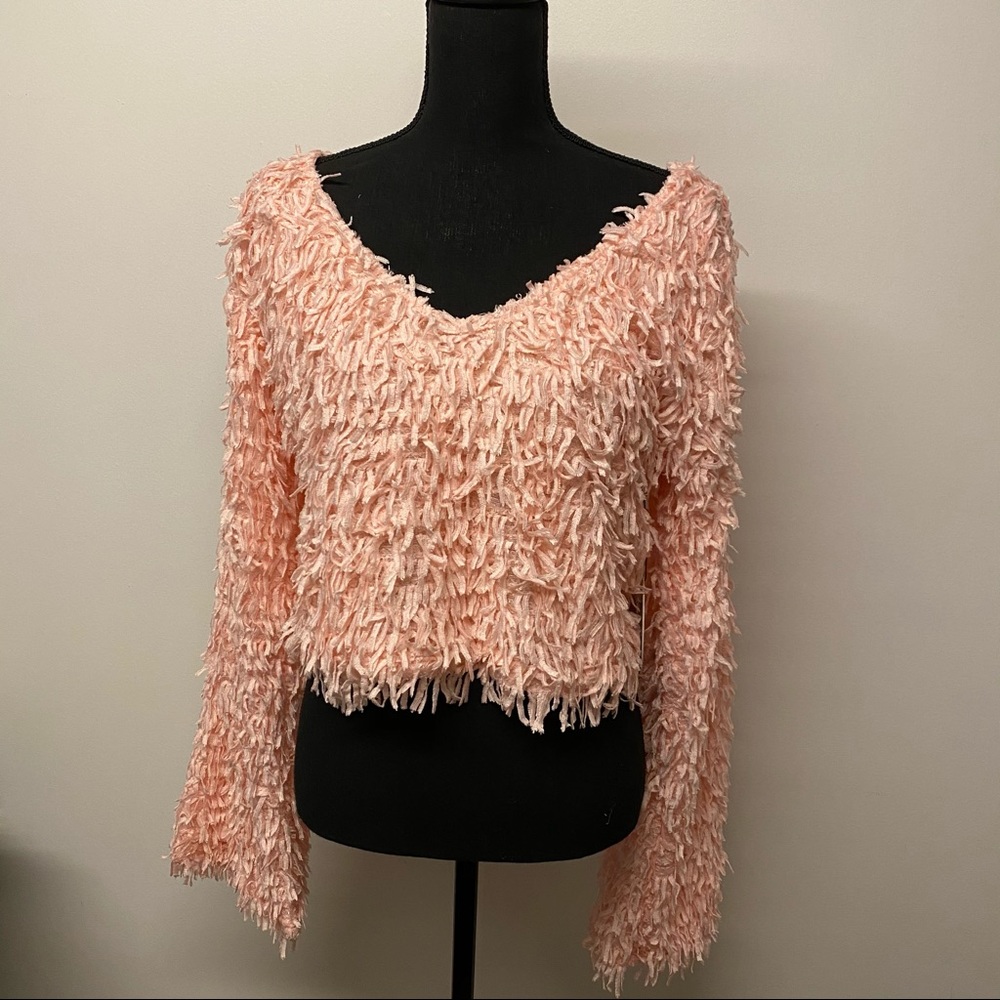 Capsule V-Neck Fringed Fluffy Crop Pink Sweater